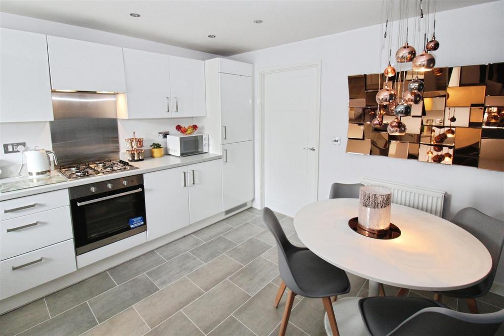 Fitted Kitchen