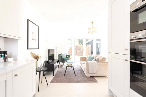 4 bedroom detached house for sale, New Road, Dinton, Aylesbury, Buckinghamshire, HP17