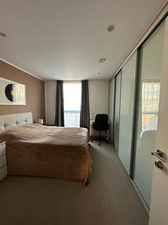 2 bedroom flat to rent, 142 Union Street, London