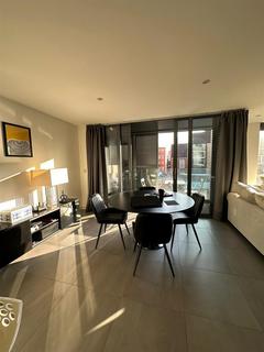 2 bedroom flat to rent, 142 Union Street, London