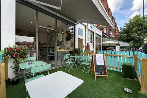 Restaurant to rent, 120 Wandsworth Bridge Rd London SW6 2TF