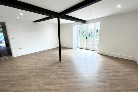 undefined, Blackwall Road, Hinxhill TN25