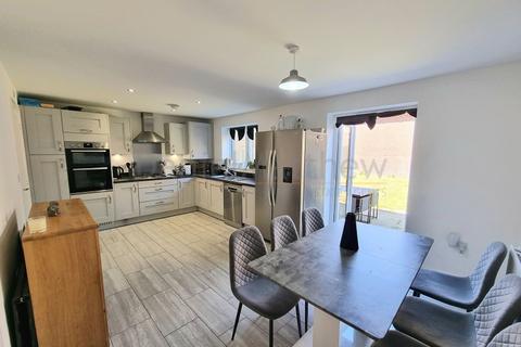 4 bedroom detached house for sale, Heol Millward, Coity, CF35