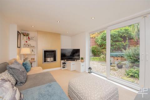 4 bedroom detached house for sale, Blacksmiths Fold, Manchester M46