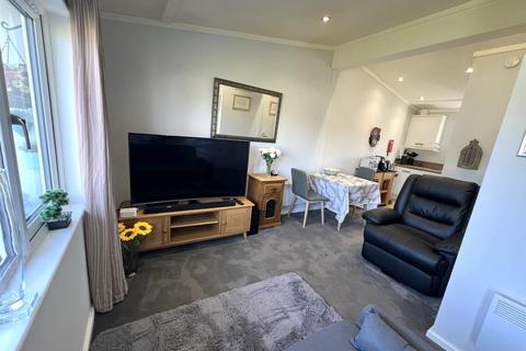2 bedroom chalet for sale, Marsh Road, Oulton Broad