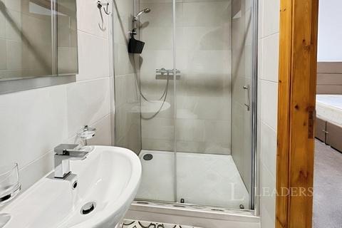 1 bedroom house to rent, Walmersley Road, BL9