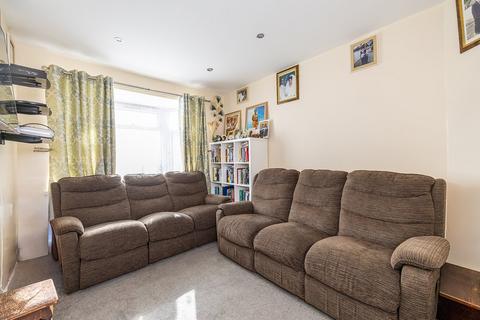 3 bedroom semi-detached bungalow for sale, Sydney Road, Abbey Wood, London, SE2