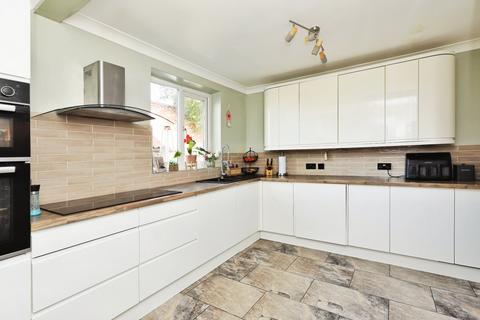 4 bedroom detached house for sale, Beeches Road, Sheffield S26