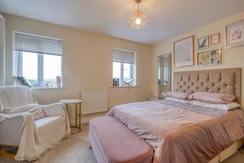 undefined, Dovecote Close, Redditch, B97
