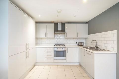 2 bedroom flat for sale, Ashton House, London SE11