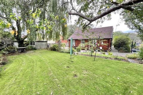 undefined, Primrose Lane, Simmondley, Glossop