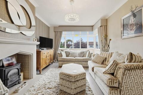 3 bedroom semi-detached house for sale, Dukes Avenue, Theydon Bois