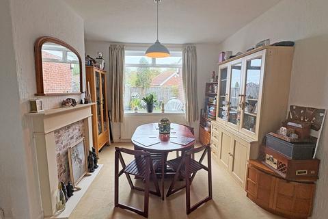 3 bedroom semi-detached house for sale, Burgh Road, Skegness, Lincolnshire, PE25 2RJ