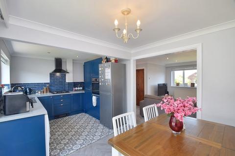 undefined, Swansea SA3