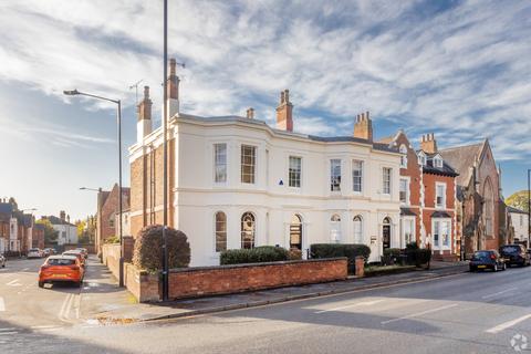 Office to rent, 44 Holly Walk Leamington Spa CV32 4HY