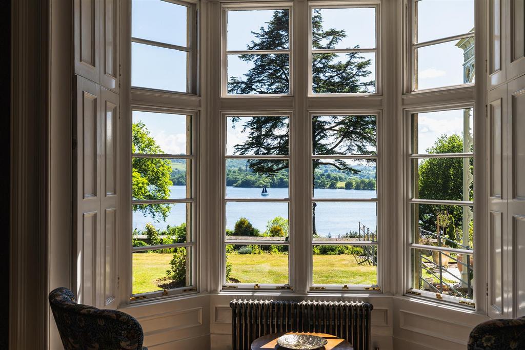 Lounge View
