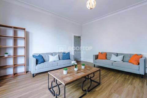 6 bedroom house to rent, Consort Terrace, Leeds LS3