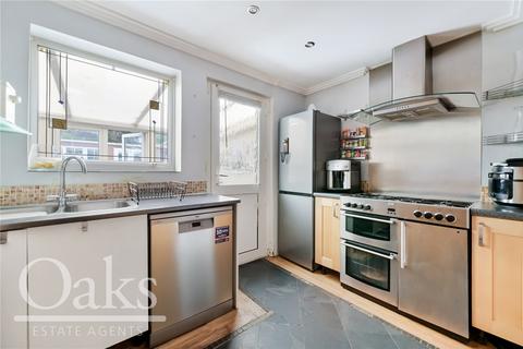 27 Eldertree Way, Mitcham, CR4 1AJ