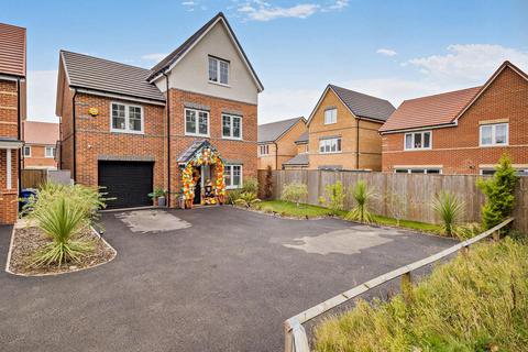 4 bedroom detached house for sale, New Hills Road, Wheatley Hills, DN2