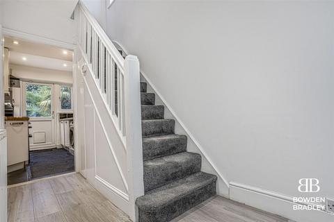 26 Penrith Road, Ilford, IG6 3DB