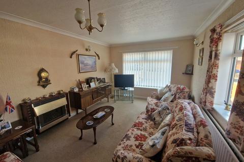2 bedroom detached bungalow for sale, Ash Grove, Exmouth, EX8 3BN