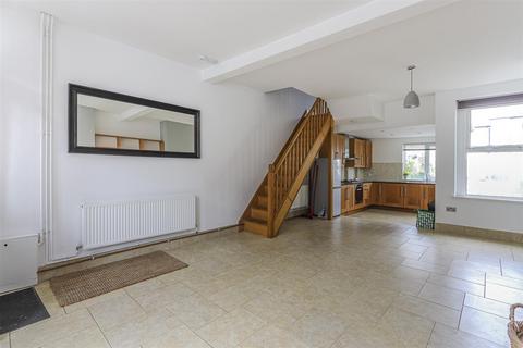 2 bedroom terraced house for sale, Meadow Street, Cardiff CF11