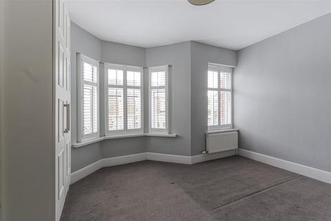 18 Meadow Street, Cardiff, CF11 9PY
