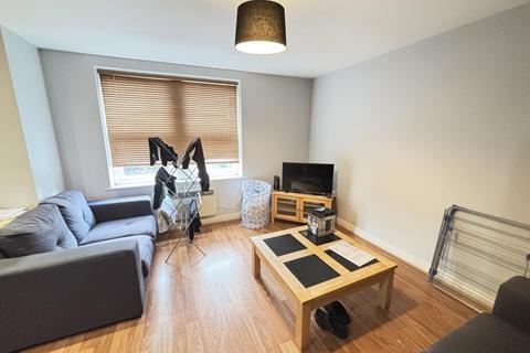 2 bedroom house to rent, Norton House 5 Cardigan Road, Leeds LS6