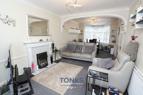 4 bedroom semi-detached house for sale, Kingsway, Oldbury B68