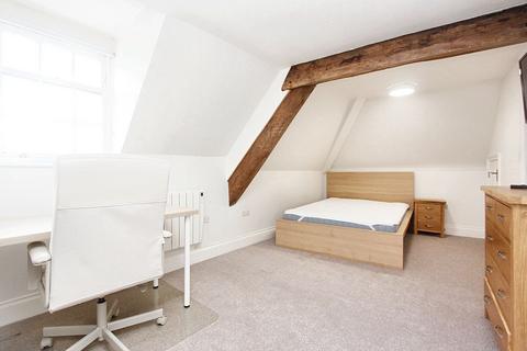 undefined, Magdalen Street, Exeter, EX2
