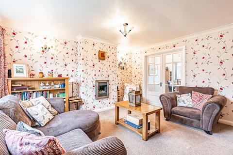 9 Castleford Close, Beddau, Pontypridd, CF38 2RW