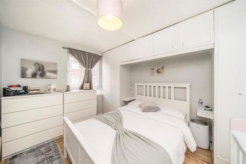 undefined, Azof Street, London SE10