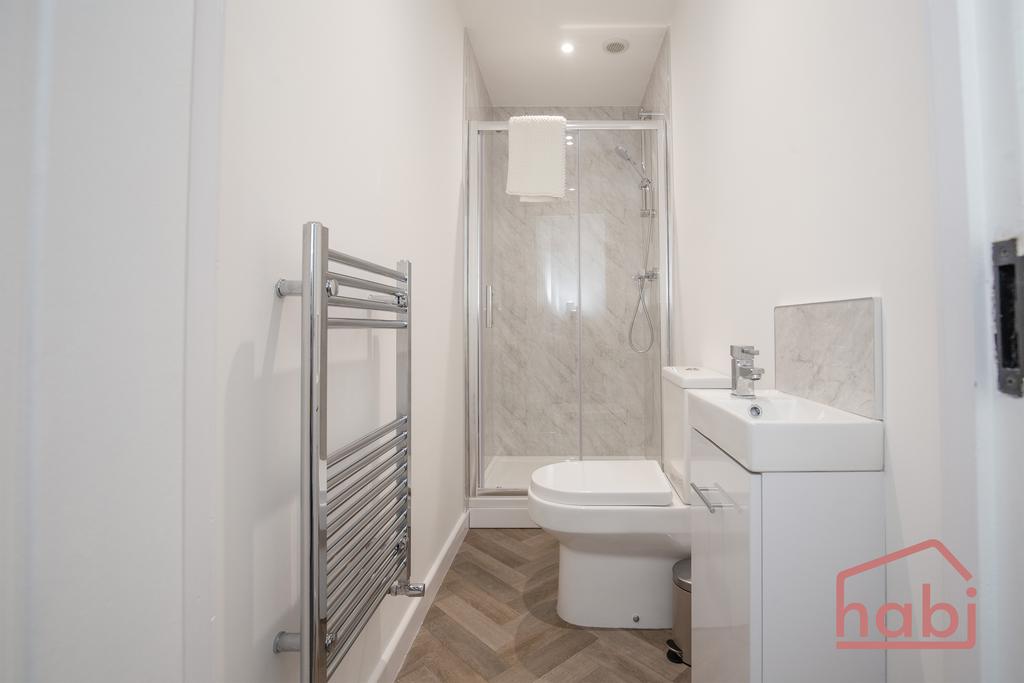 Shower Room 3