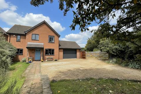 4 bedroom detached house for sale, The Street, Woolpit