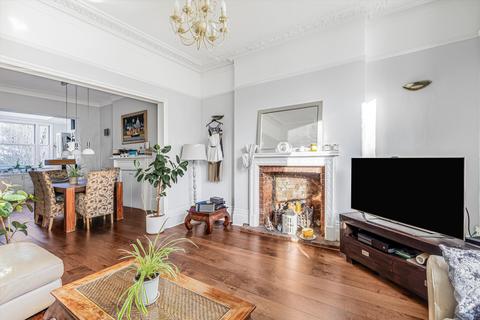 3 bedroom flat to rent, Friars Stile Road, Richmond, TW10