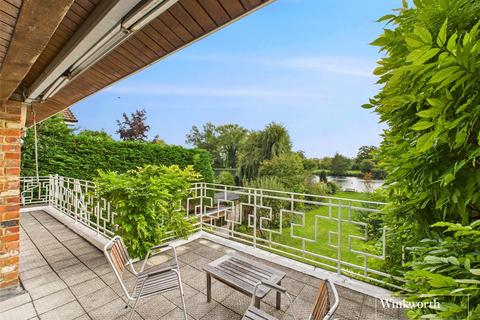 undefined, The Warren, Caversham, Reading, RG4
