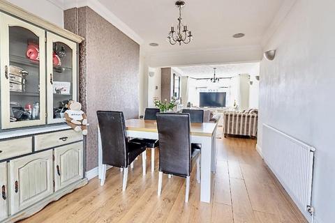 3 bedroom semi-detached house for sale, Cooks Lane, Birmingham B37