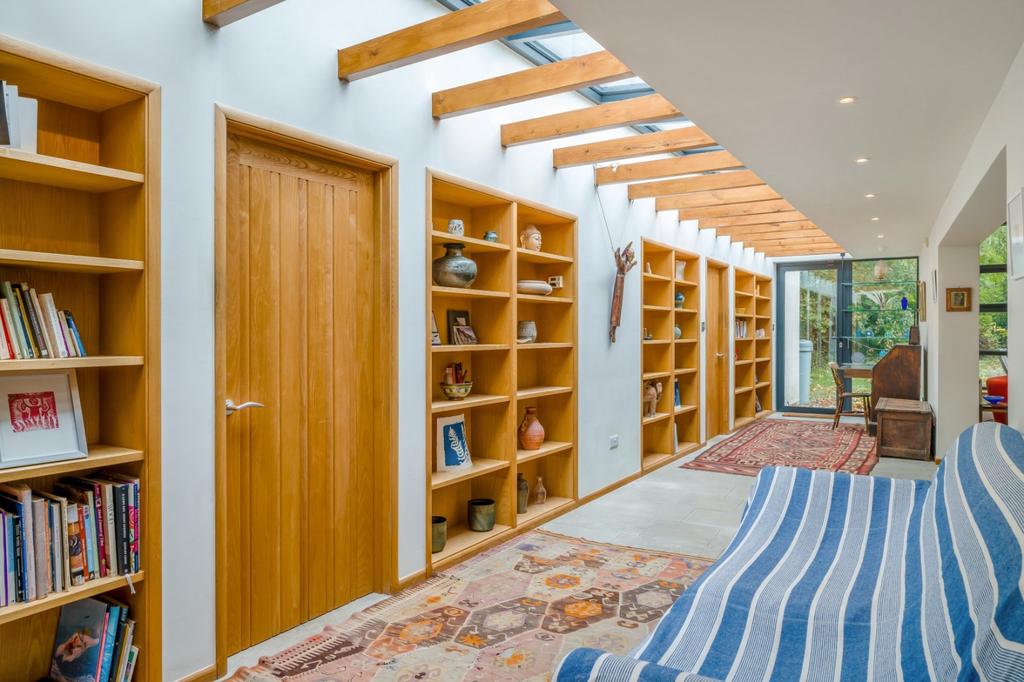 Hall/Library/Study