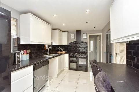3 bedroom semi-detached house for sale, Downsview, Downsview, Chatham, Kent