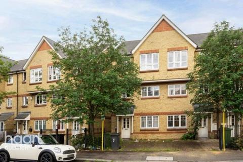Vancouver Road, London