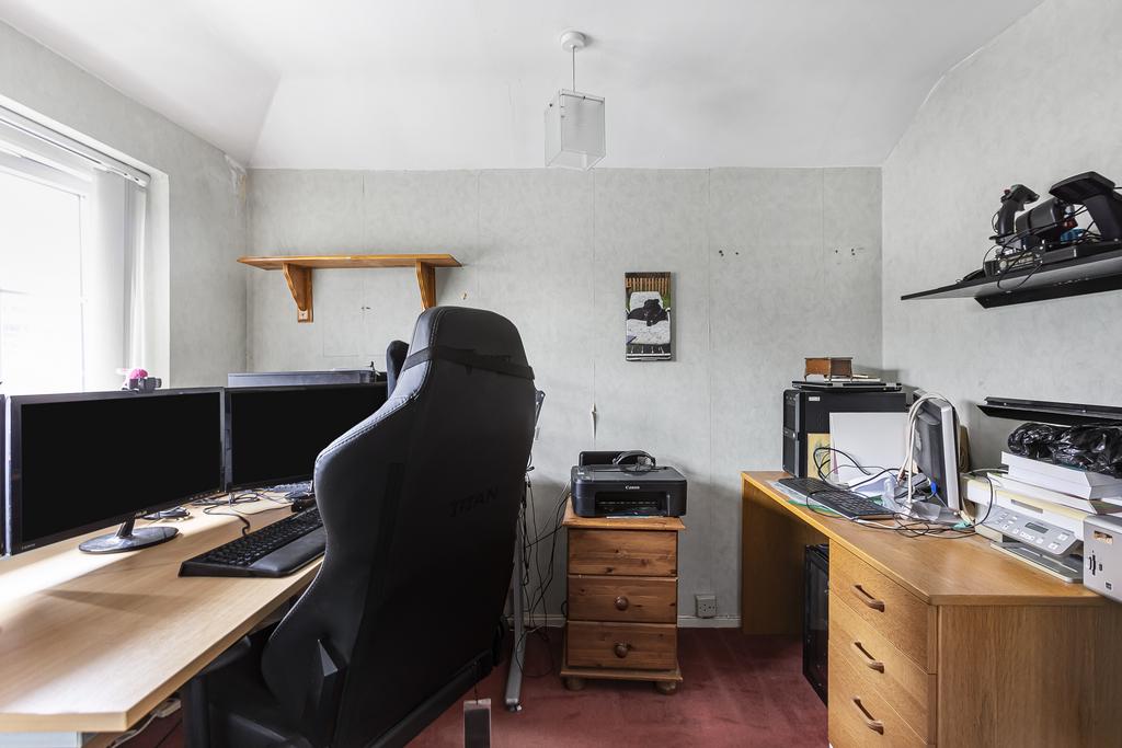 Bedroom/Study