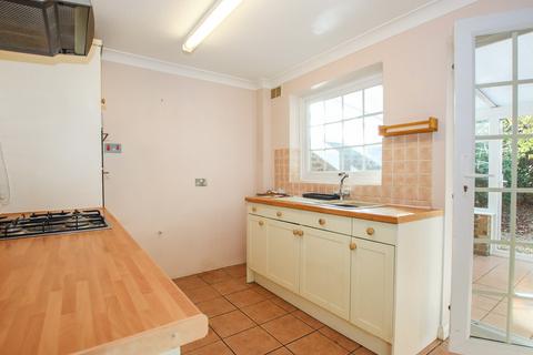 3 bedroom house for sale, Samber Close, Lymington, Hampshire, SO41