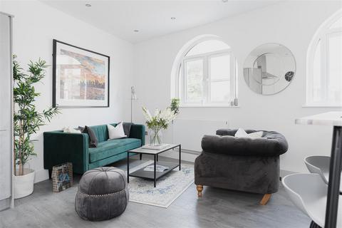 undefined, Croydon Road, Reigate