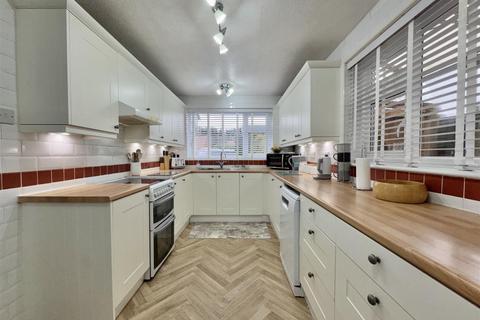 undefined, Nipsells Chase, Mayland, Chelmsford