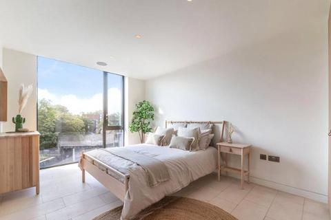 3 bedroom apartment to rent, Latitude House, Primrose Hill NW1