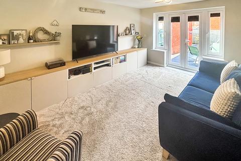 undefined, Stryd Bennett, Llanelli SA15