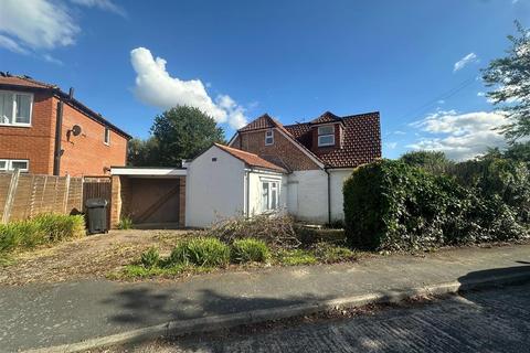 undefined, Vegal Crescent, Englefield Green