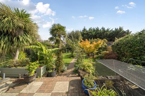 undefined, Willow Crescent West, Denham, Uxbridge