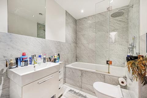 1 bedroom flat for sale, Finborough Road, London