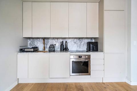 2 bedroom flat for sale, Twyford Avenue, Ealing, Acton, W3